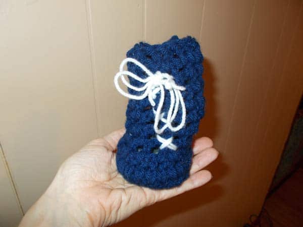 crochet baby booty image