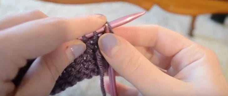 creating purl stitches knitting