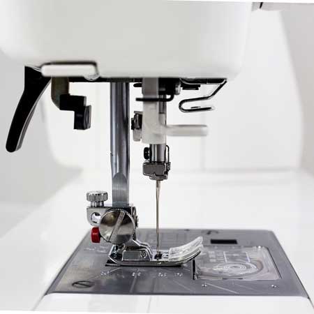 which is the best heavy duty sewing machine 
